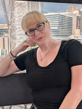 Meet your Posher, Kimberly
